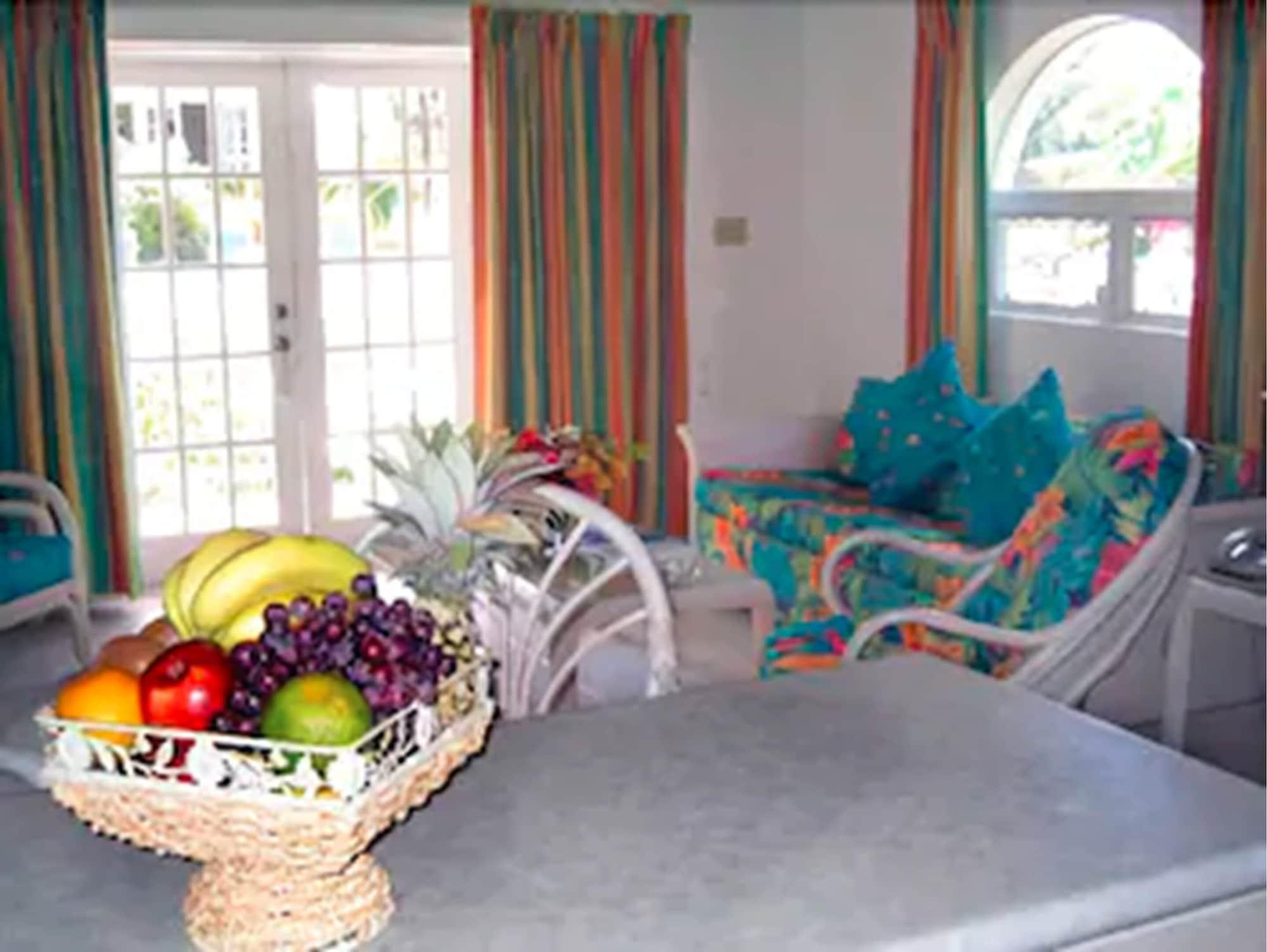 Cedar Grove Dickenson Bay Cottages المظهر الخارجي الصورة