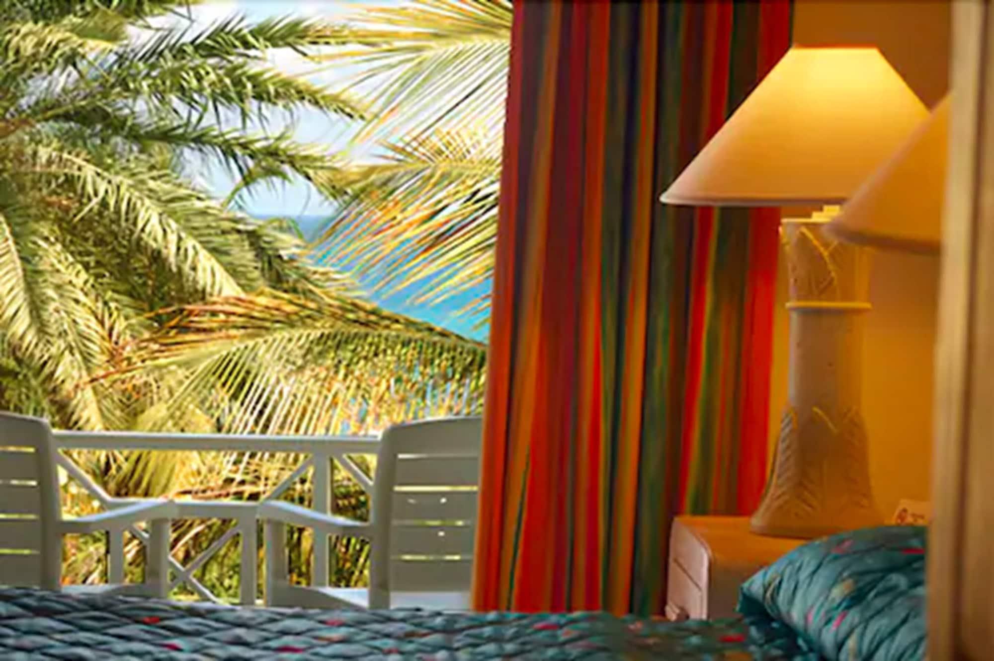 Cedar Grove Dickenson Bay Cottages المظهر الخارجي الصورة